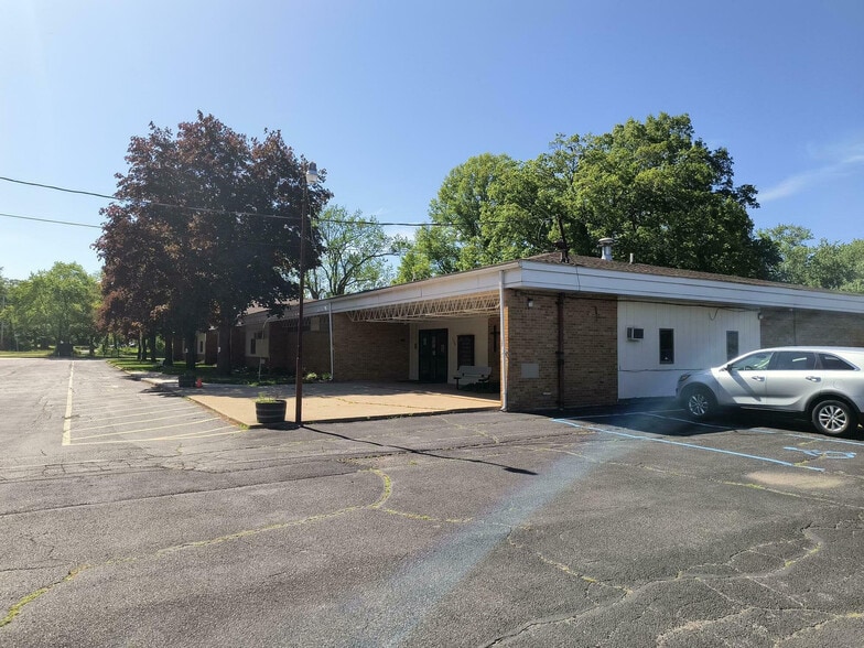 1150 W 49th Ave, Gary, IN à vendre - Photo du bâtiment - Image 3 de 12