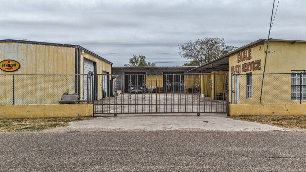 27 S Eagle Ave, Roma, TX à vendre - Photo du bâtiment - Image 3 de 10