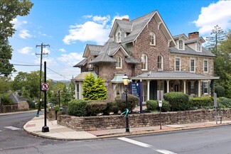 Plus de détails pour 152 N Main St, Doylestown, PA - Bureau à louer