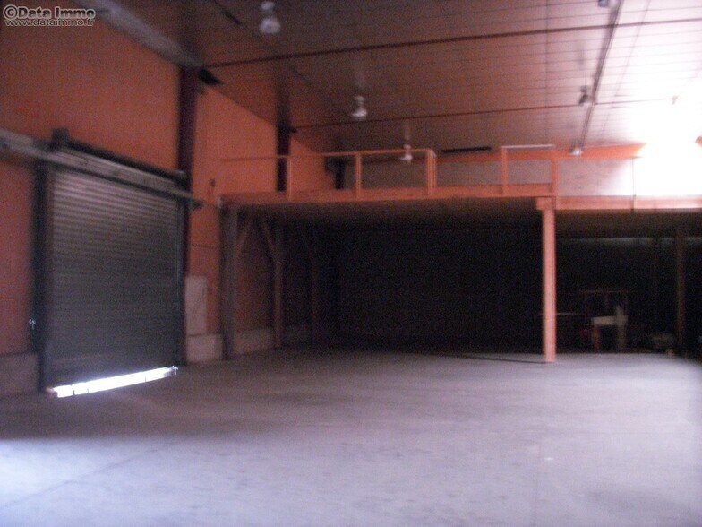 13 Allée De Lisbonne, Les Pavillons-sous-Bois for lease - Building Photo - Image 2 of 4