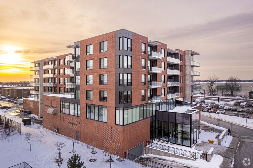 5550-5580 Henri-Bourassa Boul O, Montréal, QC à louer - Photo du bâtiment - Image 3 de 5