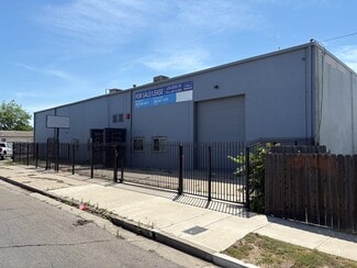 Plus de détails pour 741 S Airport Way, Stockton, CA - Industriel à vendre