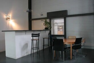 Flex dans Signes à louer Photo intérieure- Image 2 de 3