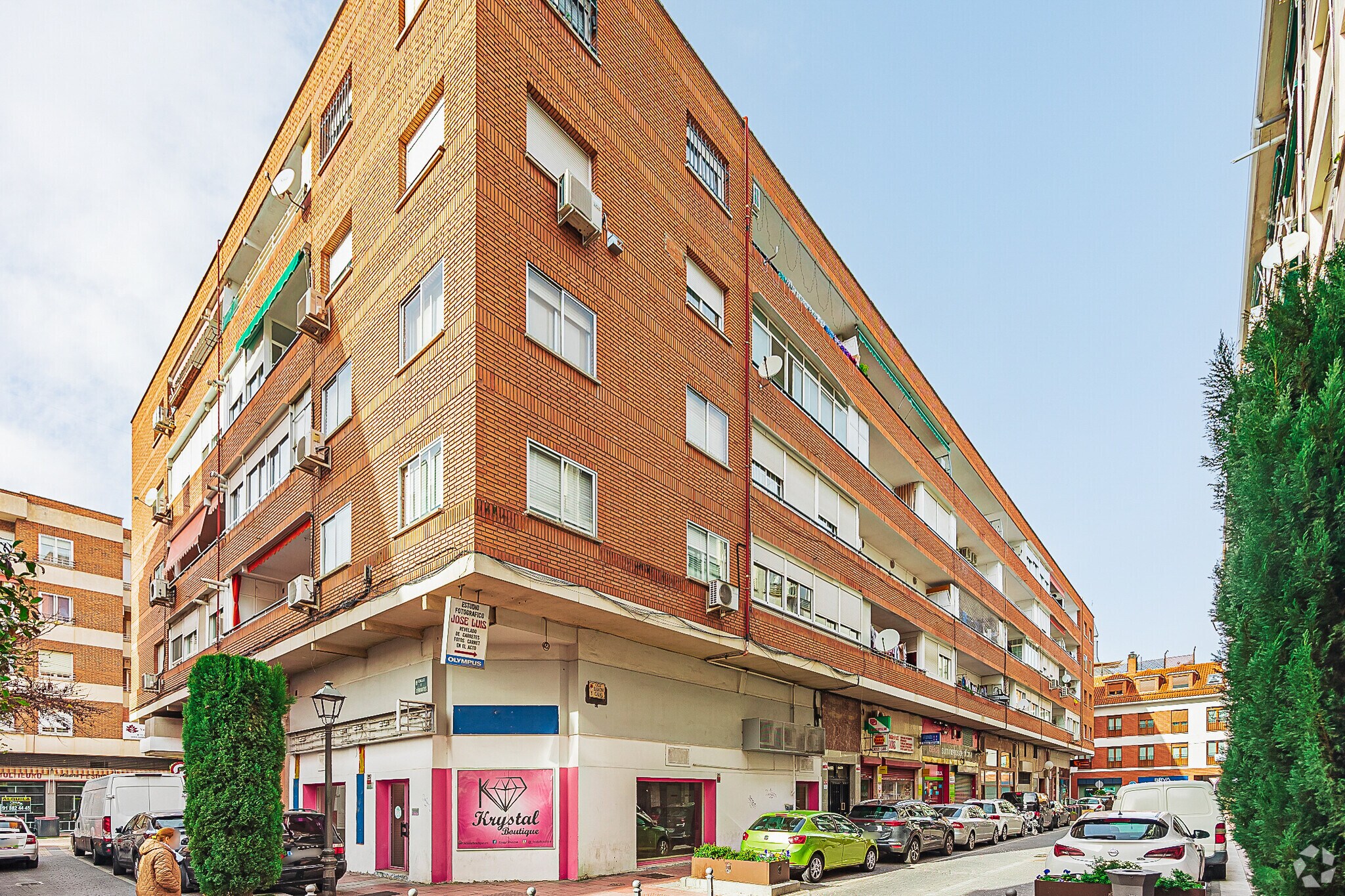 Multifamily in Torrejón de Ardoz, Madrid for sale Primary Photo- Image 1 of 2