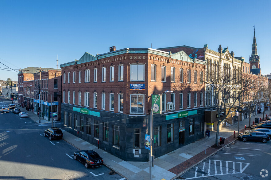 34 Main St, Natick, MA à vendre - Photo principale - Image 1 de 1