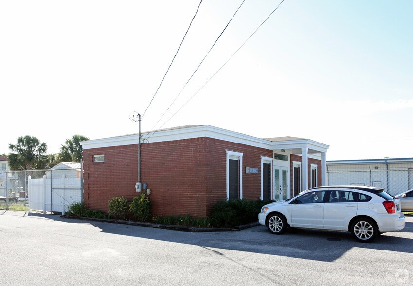 1200 Mahogany Mill Rd, Pensacola, FL à louer - Photo du bâtiment - Image 2 de 16