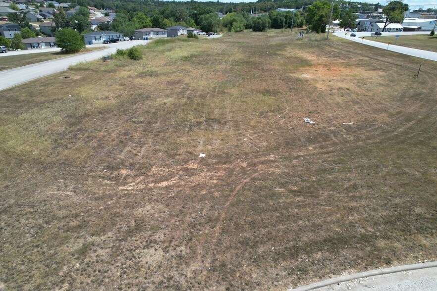 Lot c 3 cross creek blvd, Branson, MO à vendre - Photo principale - Image 1 de 4