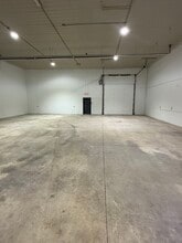 11236 Lemen Rd, Whitmore Lake, MI for lease Interior Photo- Image 1 of 1