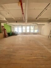 6 E 39th St, New York, NY à louer Photo intérieure- Image 2 de 3