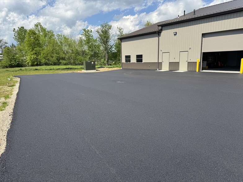 4547 Mogadore Rd, Kent, OH for lease - Building Photo - Image 2 of 7