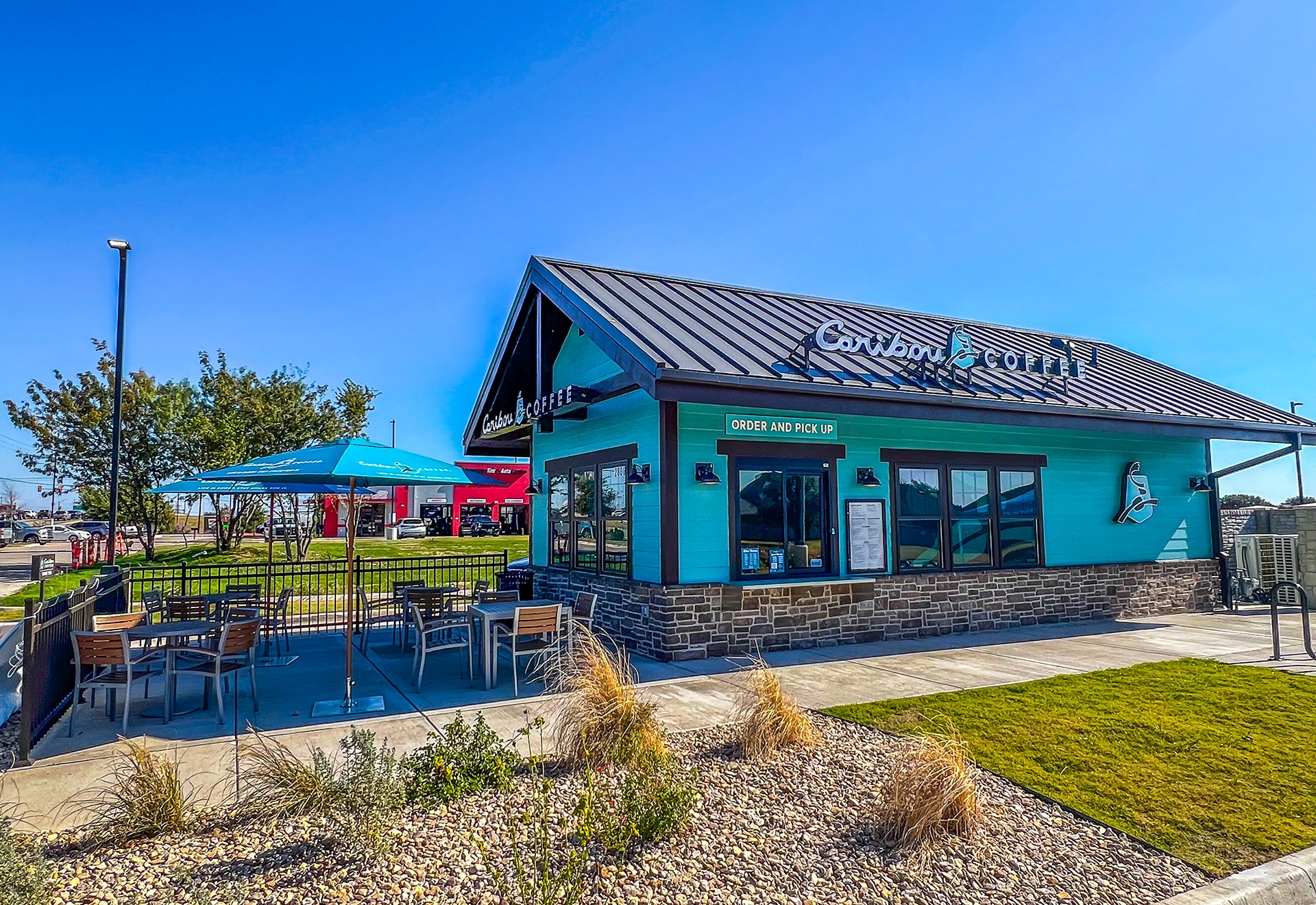 2816 Basswood Blvd, Fort Worth, TX for sale Primary Photo- Image 1 of 8