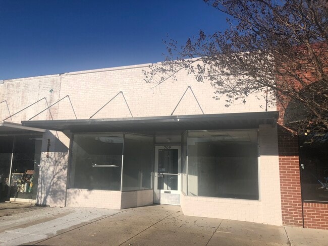 More details for 709 New Bridge St, Jacksonville, NC - Office for Lease