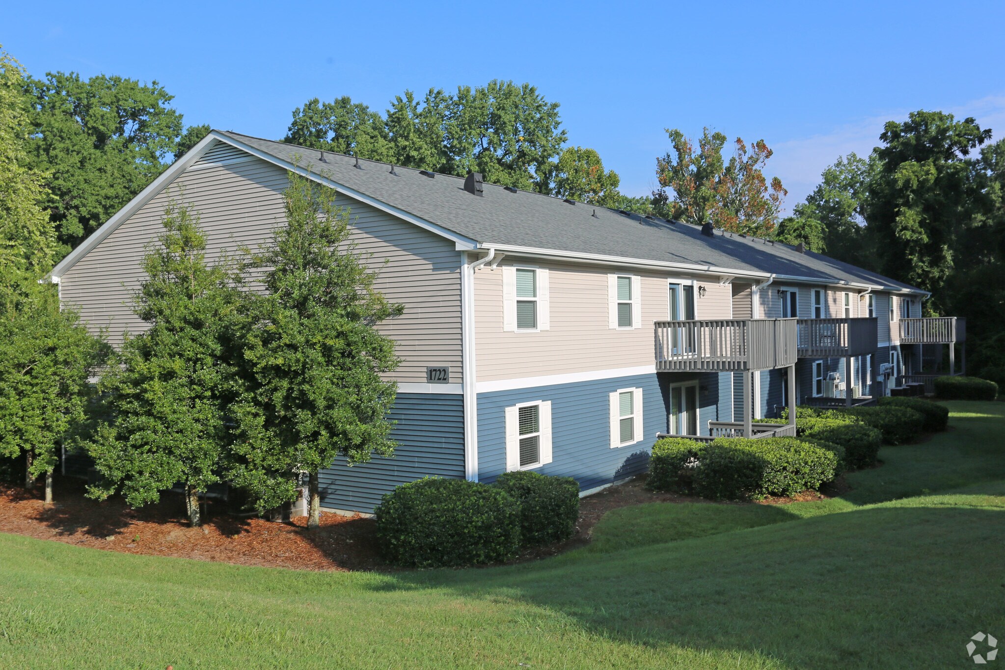 1722 Brice St, Greensboro, NC à vendre Photo principale- Image 1 de 1