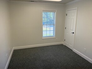 807 N Tennessee St, Cartersville, GA à louer Photo intérieure- Image 1 de 8