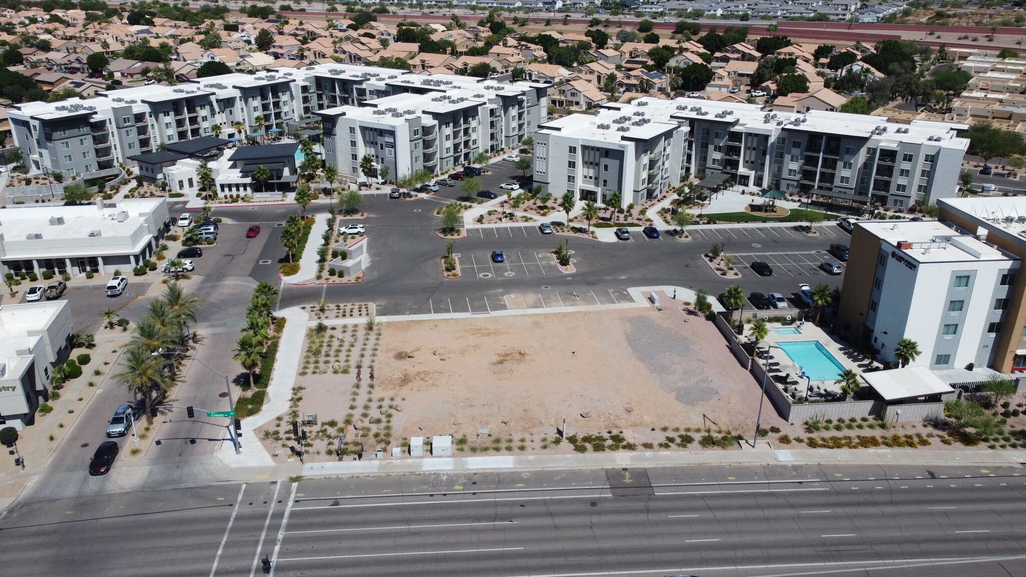1810 S Crismon Rd, Mesa, AZ for lease Primary Photo- Image 1 of 8