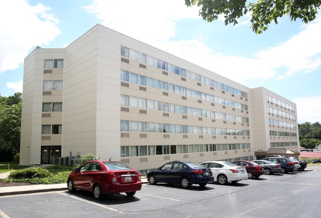 Plus de détails pour 6921 Baltimore Annapolis Blvd, Baltimore, MD - Services hôteliers à vendre