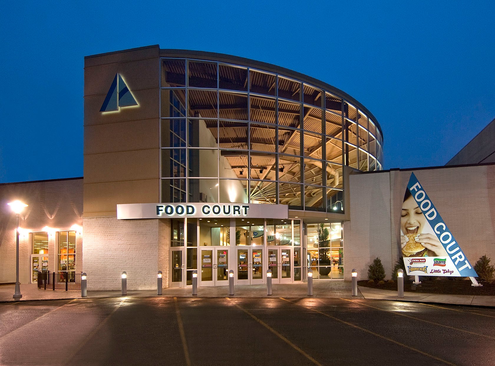 654 Millcreek Mall, Erie, PA for lease Primary Photo- Image 1 of 14