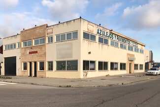 Plus de détails pour Calle Venecia, 2, Torres de la Alameda - Industriel à vendre