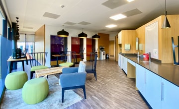 Houghton Hall Park, Dunstable for lease Interior Photo- Image 1 of 7