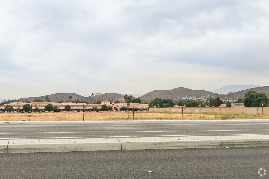 Bradley Rd, Menifee, CA for lease - Primary Photo - Image 1 of 2