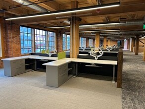 2200 1st Ave S, Seattle, WA for lease Interior Photo- Image 2 of 4