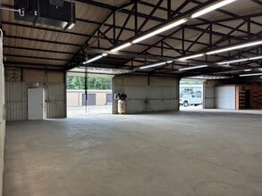 4234 Burnwood Trl, Denver, NC for lease Interior Photo- Image 1 of 16