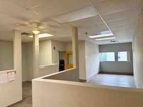 7601-7625 Little Rd, New Port Richey, FL for lease Interior Photo- Image 2 of 5