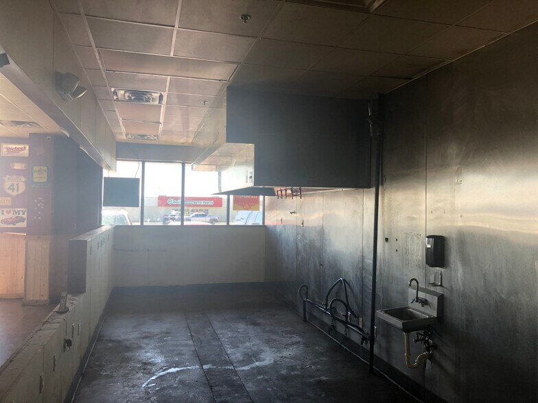 4512-4556 Sherwood Way, San Angelo, TX à louer - Photo intérieure - Image 3 de 6