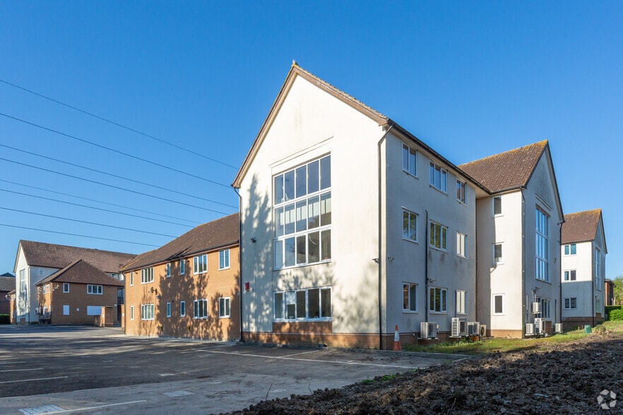 Woodlands, Bradley Stoke for lease - Building Photo - Image 3 of 8