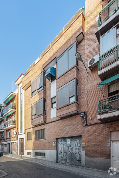Calle Elisa, 24, Madrid, Madrid for sale - Building Photo - Image 2 of 3
