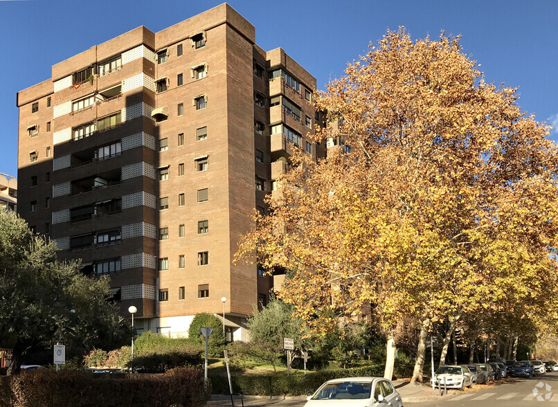 Calle Santiago de Compostela, 90, Madrid, Madrid à vendre - Photo principale - Image 1 de 1