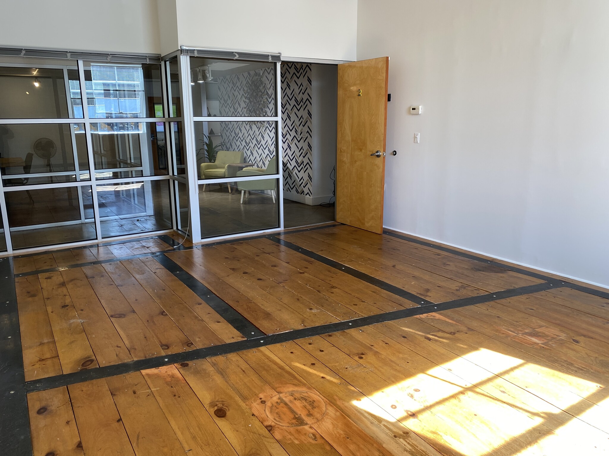 216 14th St NW, Atlanta, GA for lease Interior Photo- Image 1 of 5