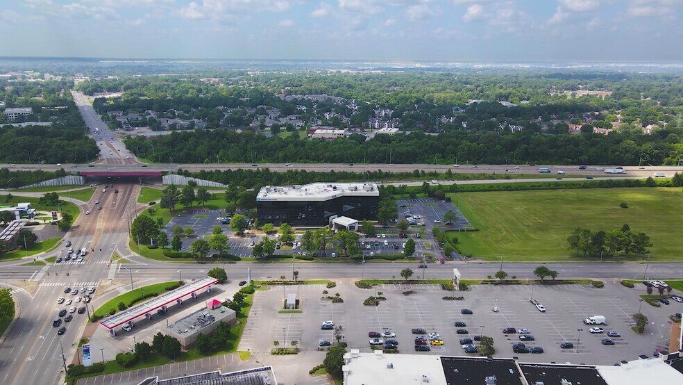 6555 Quince Rd, Memphis, TN à vendre - Vidéo sur l’inscription commerciale - Image 2 de 17