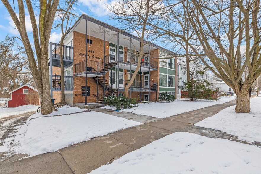 417 W Liberty St, Ann Arbor, MI à vendre - Photo du bâtiment - Image 2 de 3