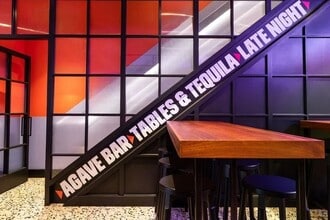 244 E 53rd St, New York, NY à vendre Photo intérieure- Image 2 de 5