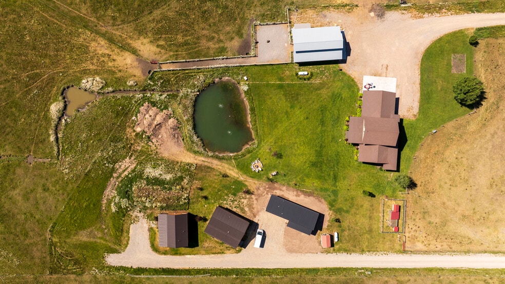 5352 County 114 rd, Etna, WY for sale - Building Photo - Image 3 of 15