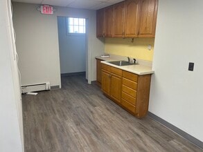 29 Trinity St, Newton, NJ for lease Interior Photo- Image 2 of 9