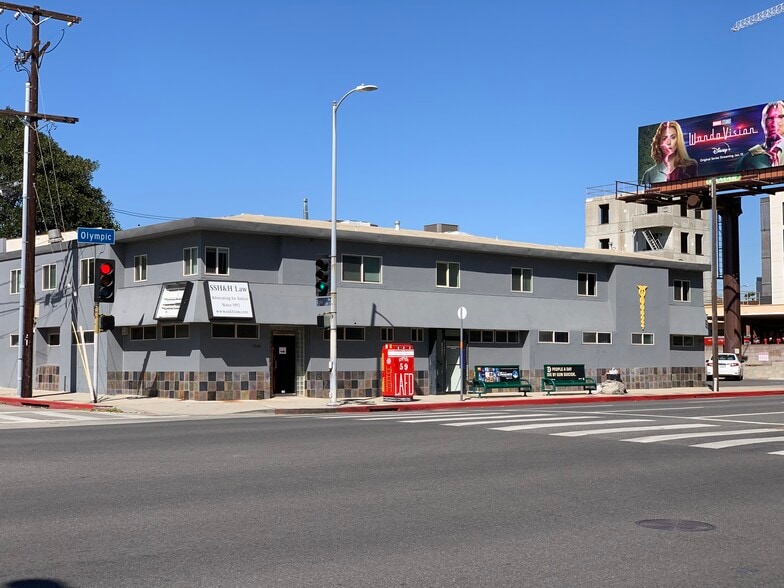 11543-11545 W Olympic Blvd, Los Angeles, CA à vendre - Photo du bâtiment - Image 3 de 21