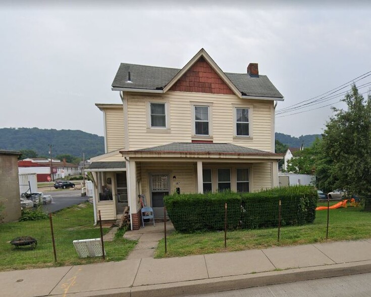 1507 5th Ave, Coraopolis, PA à vendre - Photo principale - Image 1 de 2