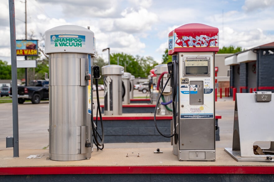 3835 Central, Wichita, KS for sale - Other - Image 3 of 13