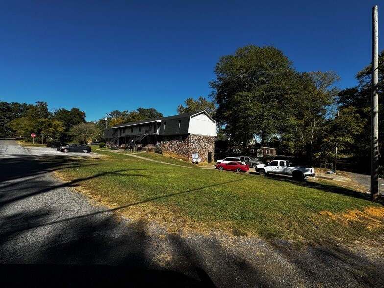 705 Knoxville St, Birmingham, AL à vendre - Photo du bâtiment - Image 2 de 15