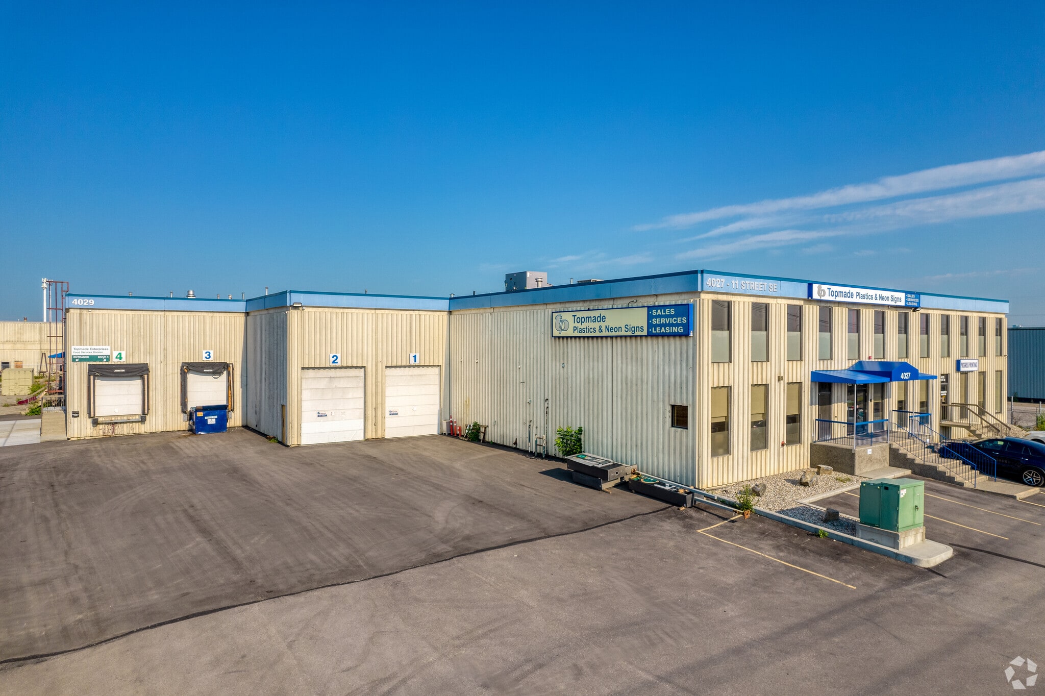 4029 SE 11 St, Calgary, AB for lease Building Photo- Image 1 of 6