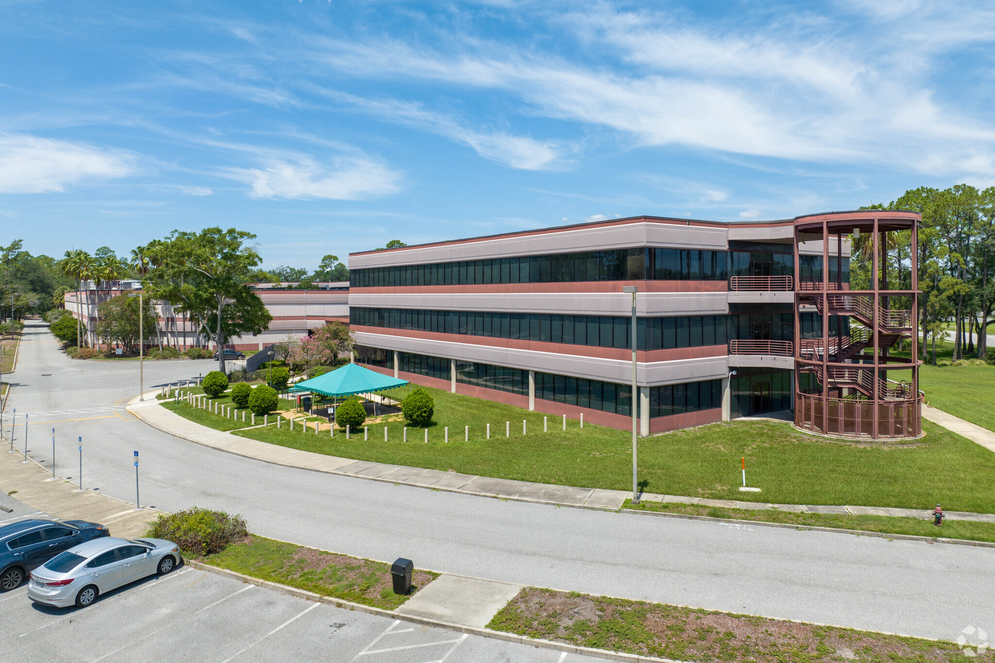 8000 Baymeadows Way, Jacksonville, FL for sale Primary Photo- Image 1 of 7