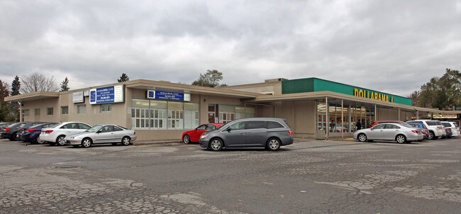 Plus de détails pour 598-704 Major Mackenzie Dr, Richmond Hill, ON - Commerce de détail à louer