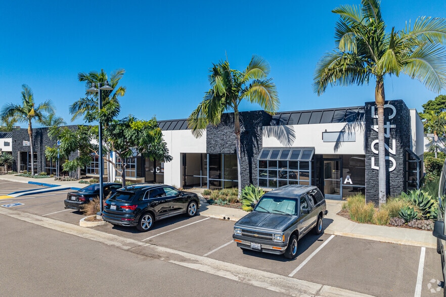 5205 Avenida Encinas, Carlsbad, CA for lease - Building Photo - Image 3 of 18