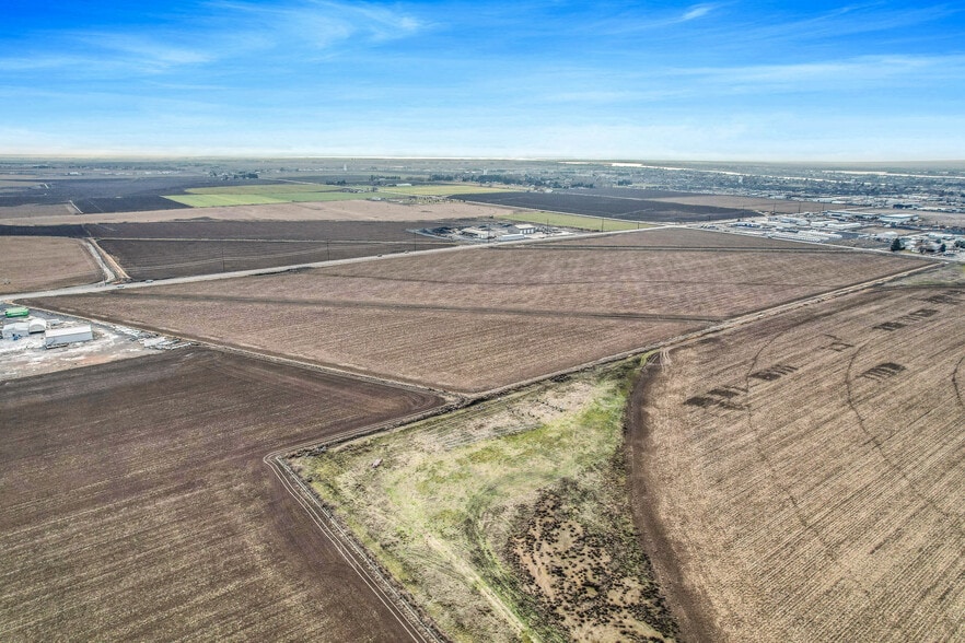0 Wheeler Rd, Moses Lake, WA for sale - Aerial - Image 1 of 3