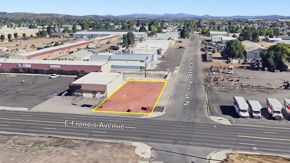 1327 E Francis Ave, Spokane, WA à louer - Photo principale - Image 2 de 3