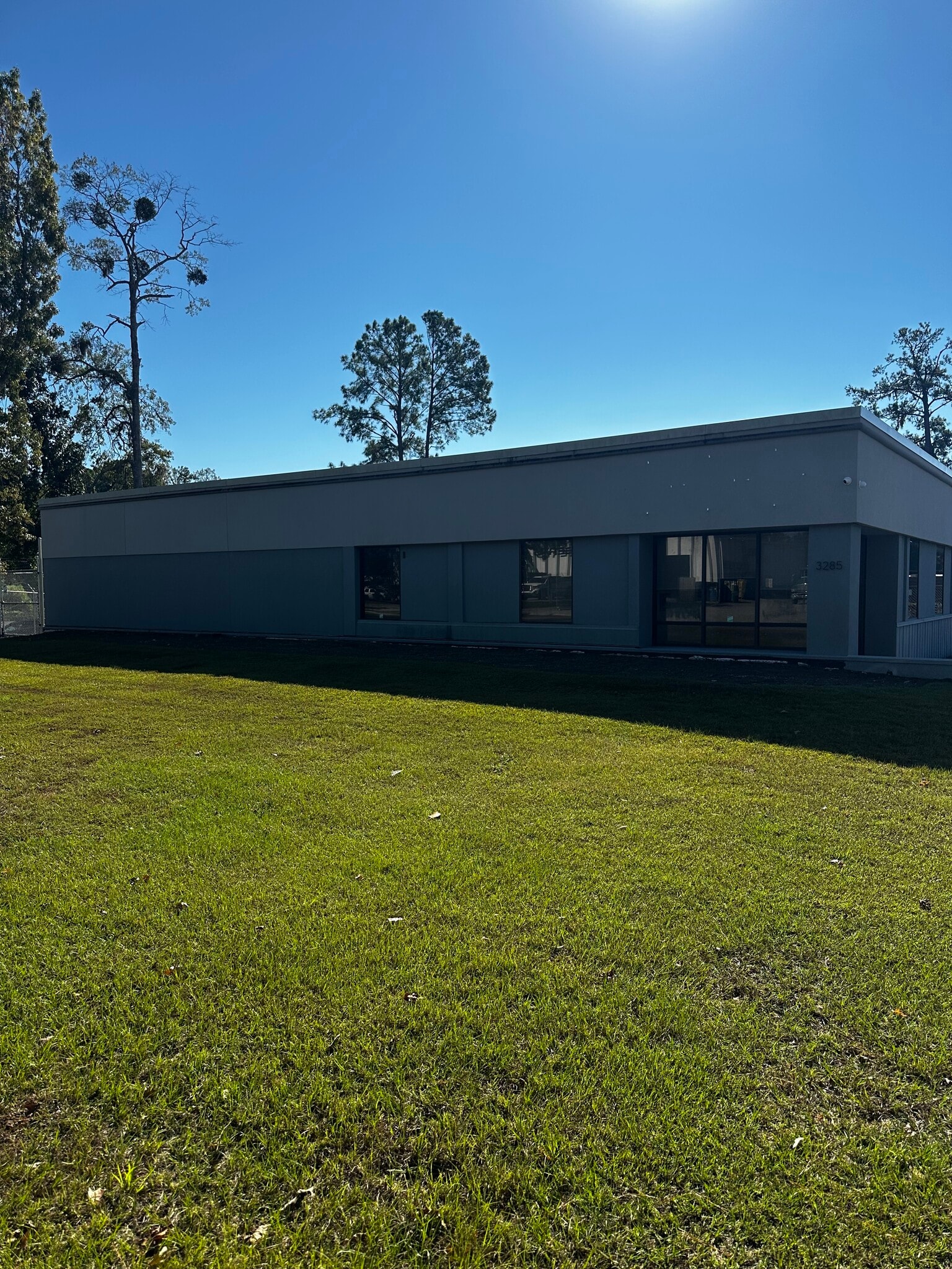 3285 Associate Dr, North Charleston, SC for sale Interior Photo- Image 1 of 20