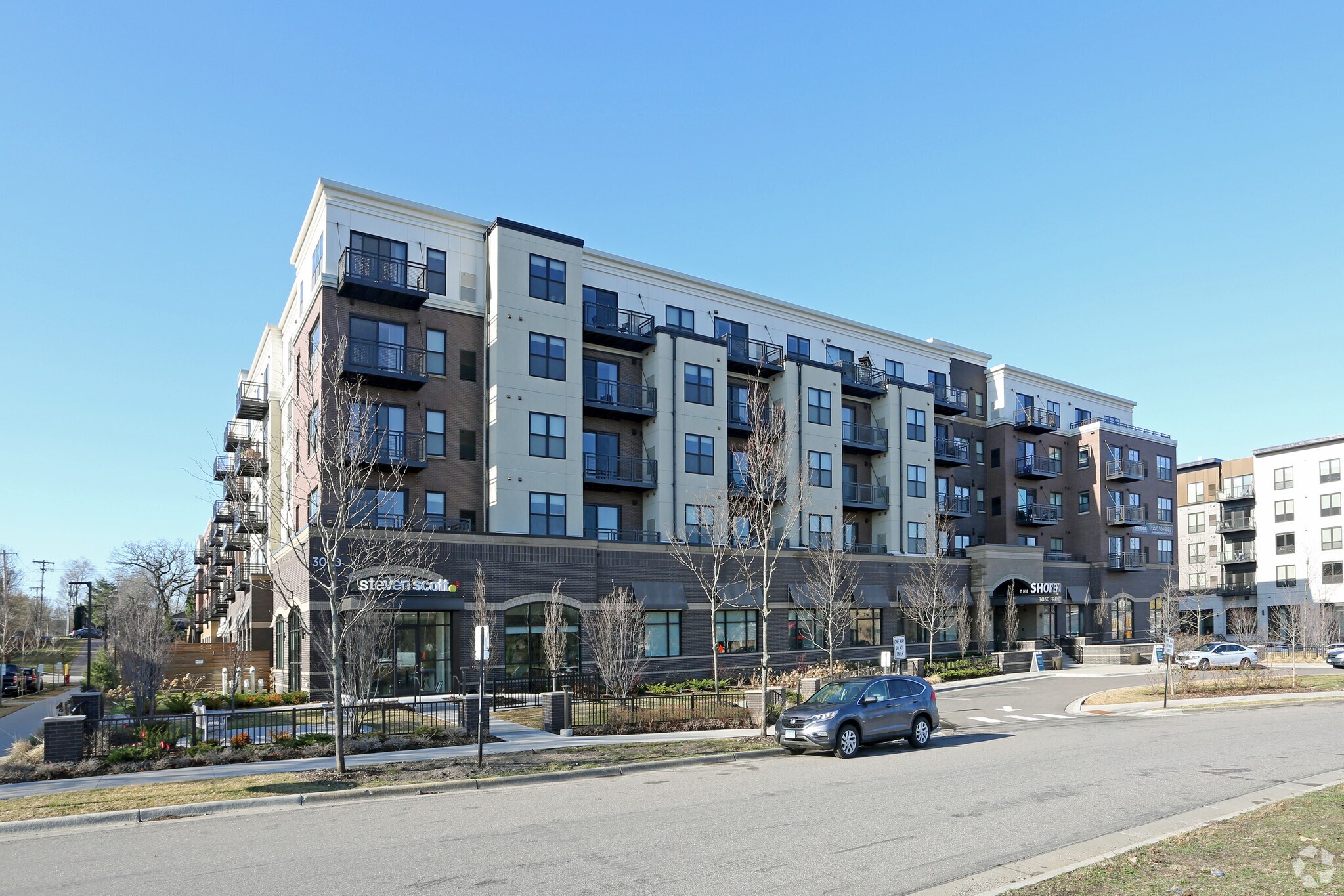 3030 France Ave S, Saint Louis Park, MN à louer Photo du bâtiment- Image 1 de 86