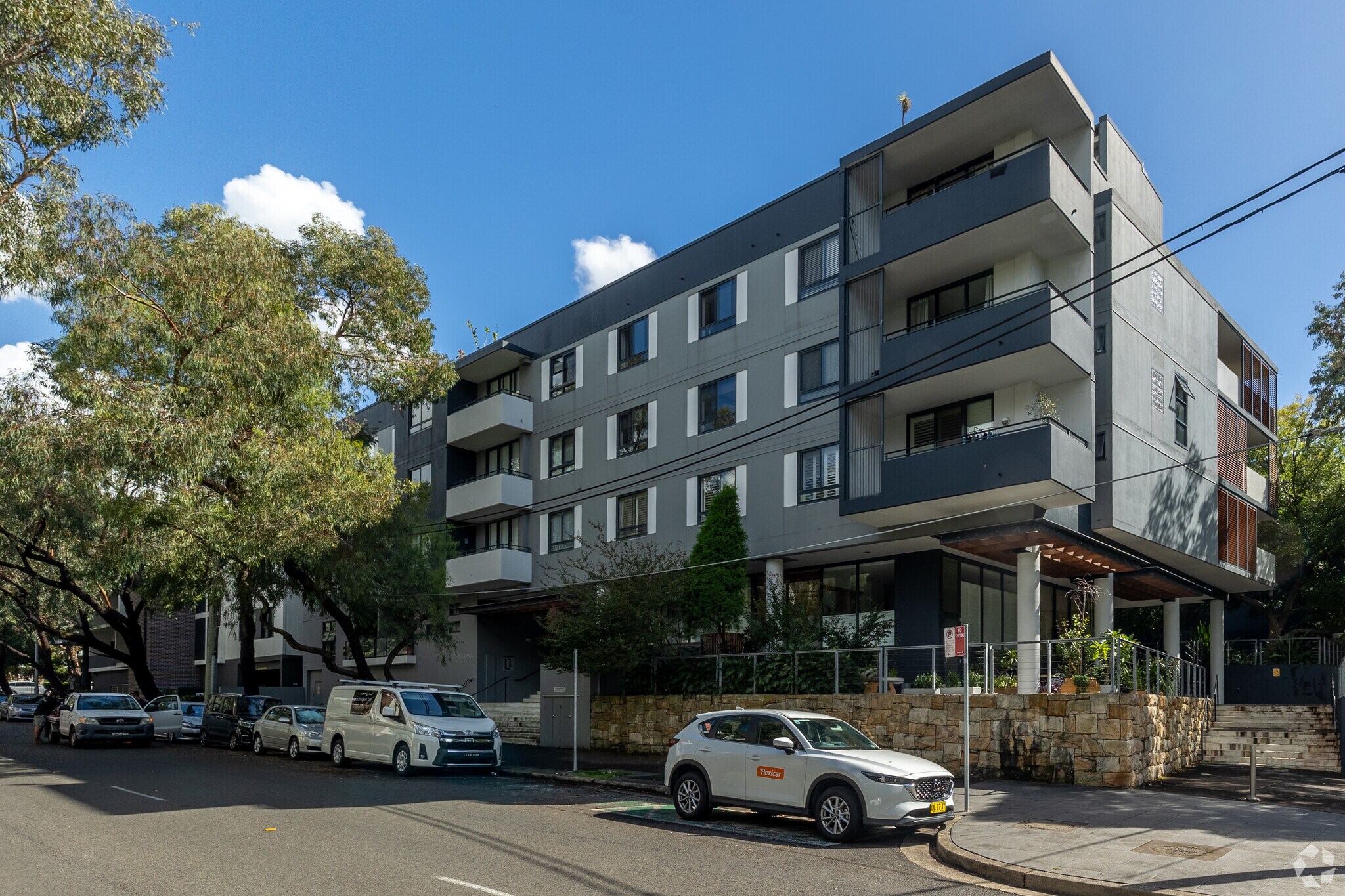 11 Hunter St, Waterloo for lease Primary Photo- Image 1 of 7